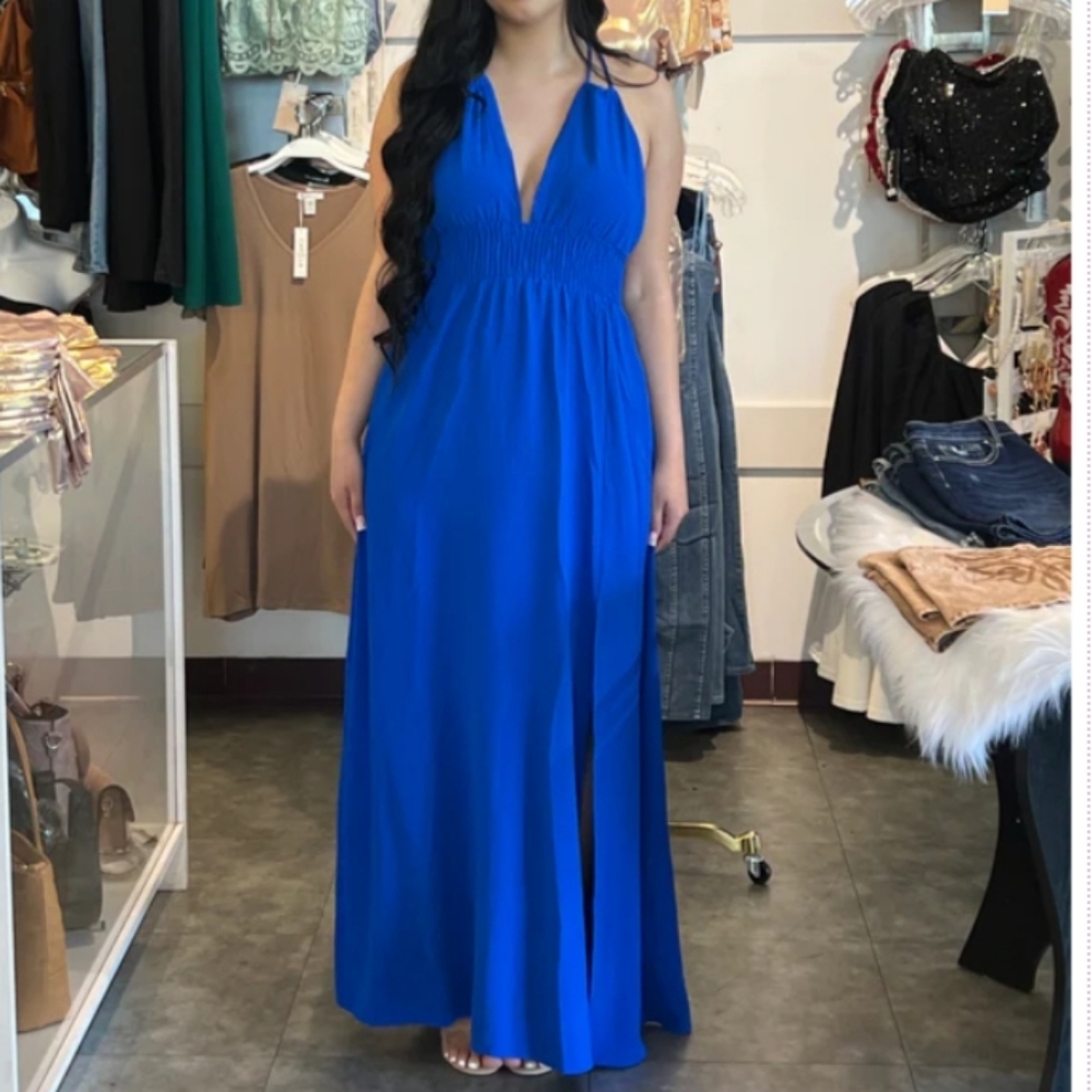 Elegant Blue Halter Maxi Dress large